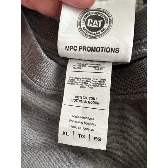 Caterpillar CAT Long Sleeve Graphic Tee Gray Yellow Vintage Style XL Rare - Picture 6 of 6